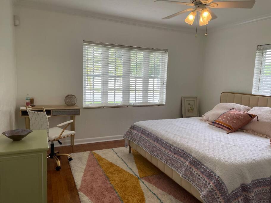 Hot Tub, Tiki Bar, Outdoor Shower, Near Intercoastal Waterway! غرب شاطئ بالم المظهر الخارجي الصورة